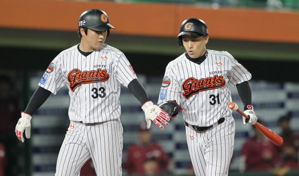 9회 손아섭의 투런 홈런